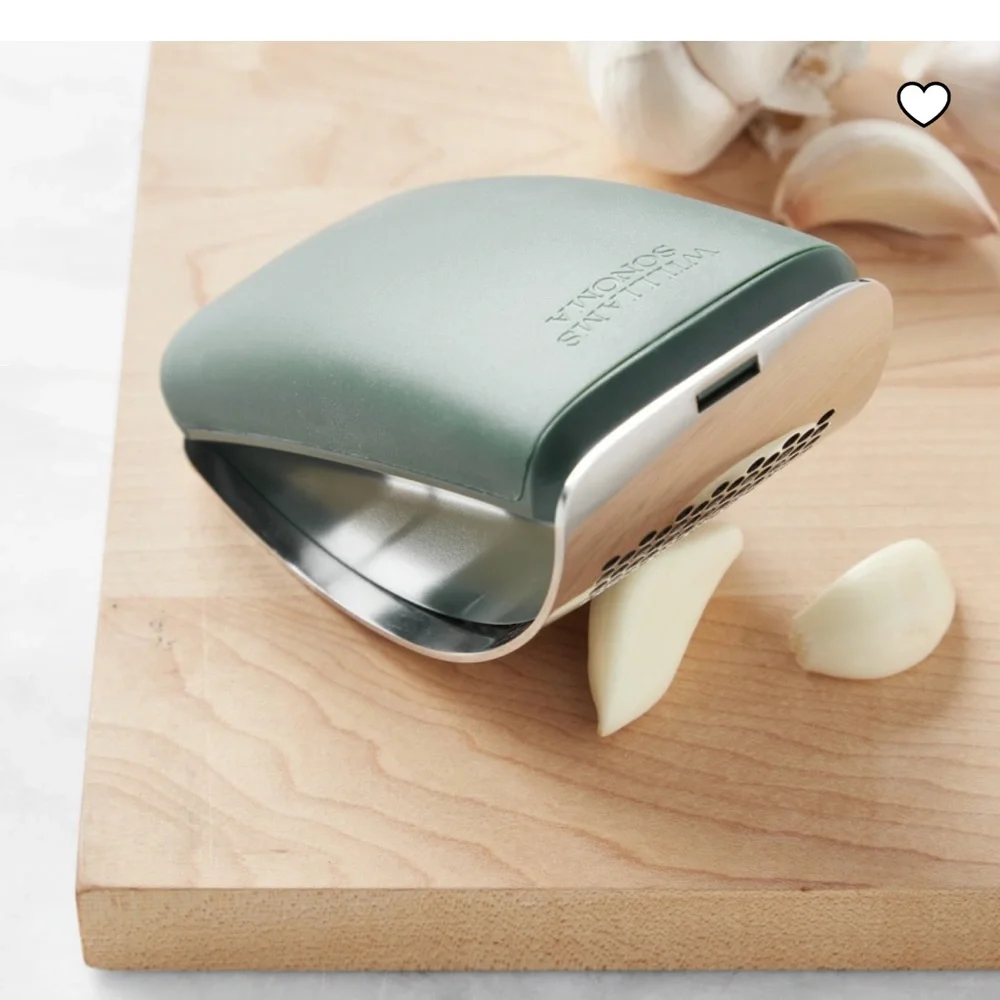 Williams Sonoma Ultimate Garlic rocker peel smash mince press